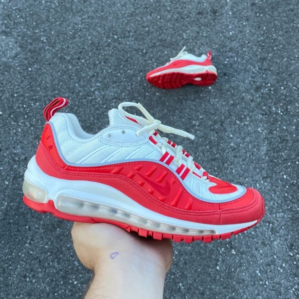 Airmax 98 university red size 4y